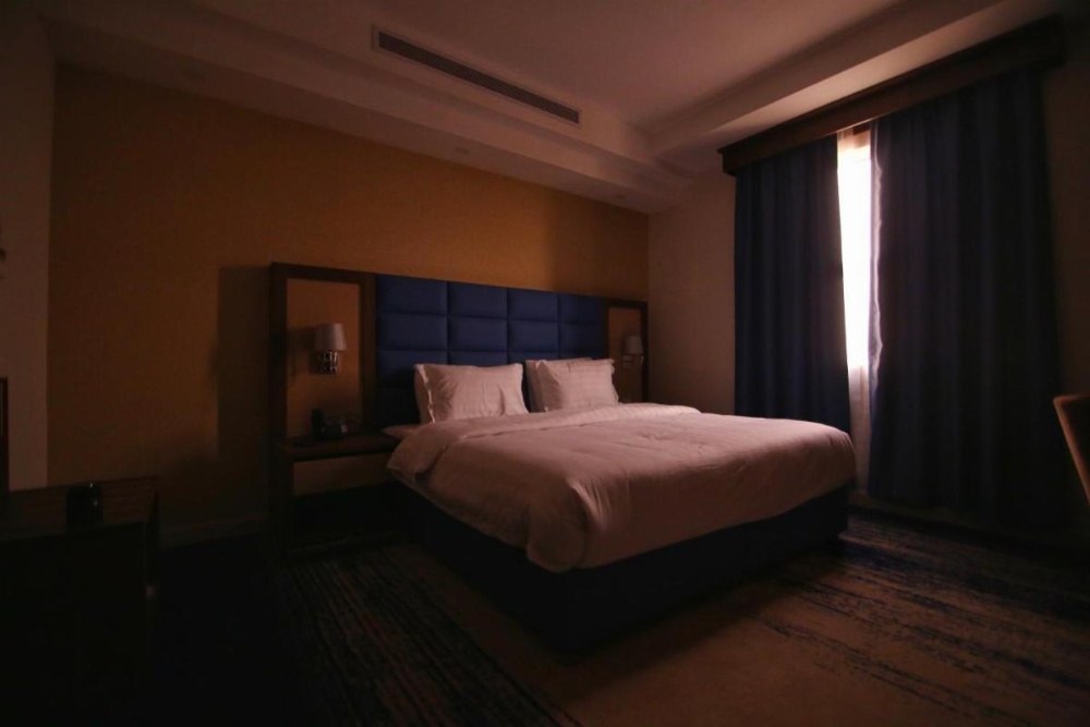 Swiss Blue Image 12