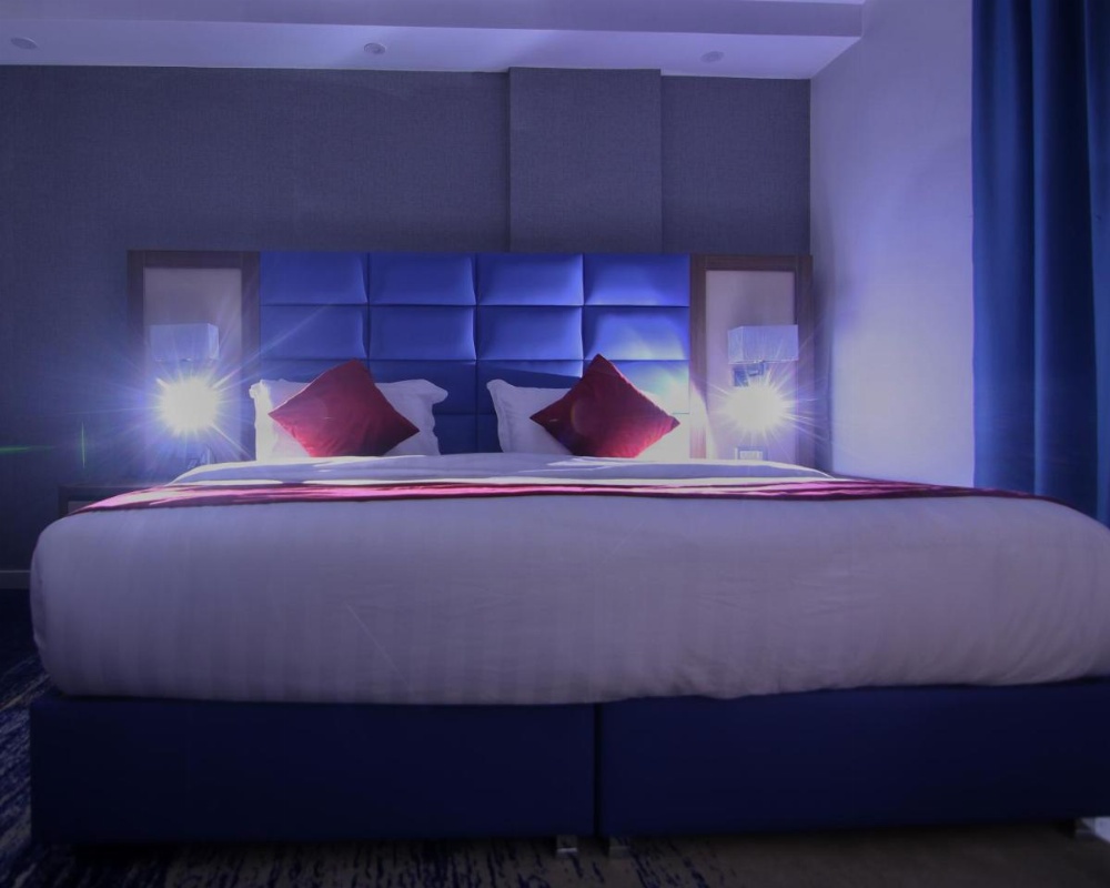 Swiss Blue Image 15